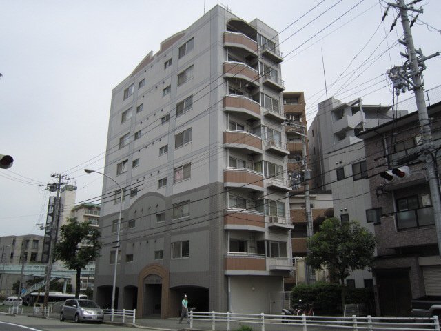 ロータリー西灘 602|神戸市灘区船寺通(阪神本線西灘駅)のマンション外観 ロータリー西灘 602|神戸市灘区船寺通(阪神本線西灘駅)のマンション外観