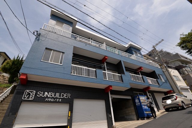 サンビルダー六甲山ノ手Ⅱ 301|神戸市灘区赤松町(阪急神戸線六甲駅)のマンション外観 サンビルダー六甲山ノ手Ⅱ 301|神戸市灘区赤松町(阪急神戸線六甲駅)のマンション外観