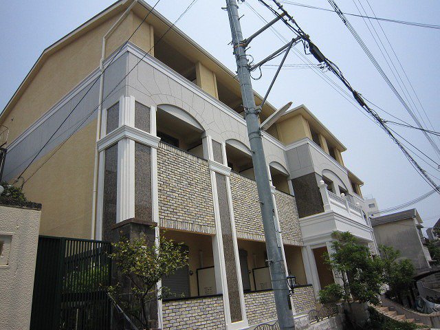 神戸市中央区山本通の賃貸