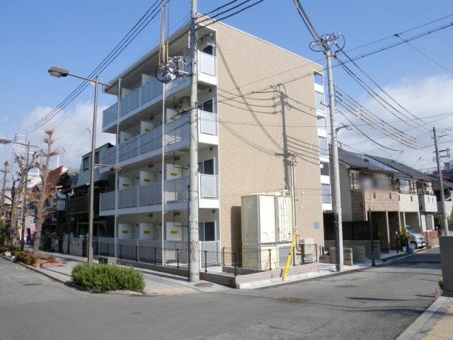レオパレスウォーターウェーブ 301|西宮市今津水波町(阪神本線久寿川駅)のマンション外観 レオパレスウォーターウェーブ 301|西宮市今津水波町(阪神本線久寿川駅)のマンション外観