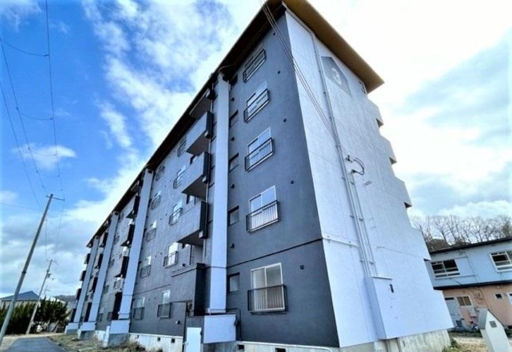 ドミールサニー緑町1号棟 306|神戸市北区緑町(神戸電鉄有馬線山の街駅)のマンション外観 ドミールサニー緑町1号棟 306|神戸市北区緑町(神戸電鉄有馬線山の街駅)のマンション外観
