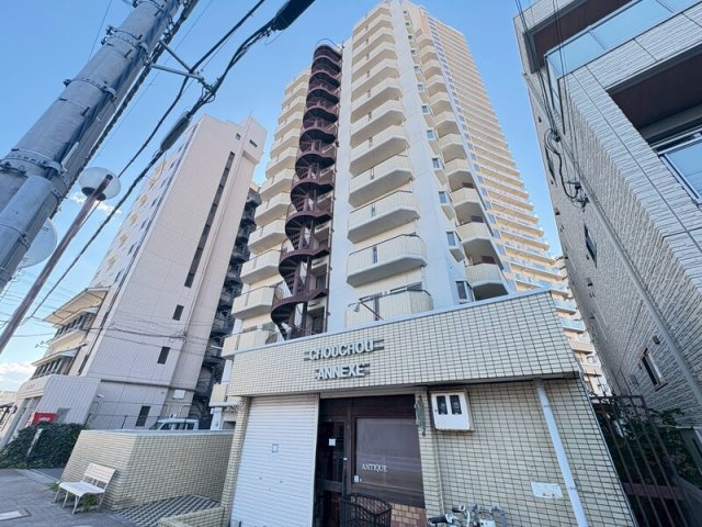 ル・パレ須磨 0901|神戸市須磨区行幸町(JR山陽本線須磨海浜公園駅)のマンション外観 ル・パレ須磨 0901|神戸市須磨区行幸町(JR山陽本線須磨海浜公園駅)のマンション外観