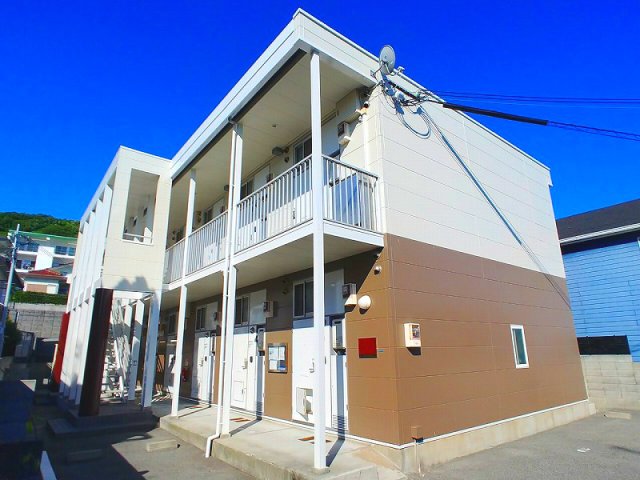 レオパレスシーブリーズ 201|神戸市垂水区塩屋町(JR山陽本線塩屋駅)のアパート外観 レオパレスシーブリーズ 201|神戸市垂水区塩屋町(JR山陽本線塩屋駅)のアパート外観
