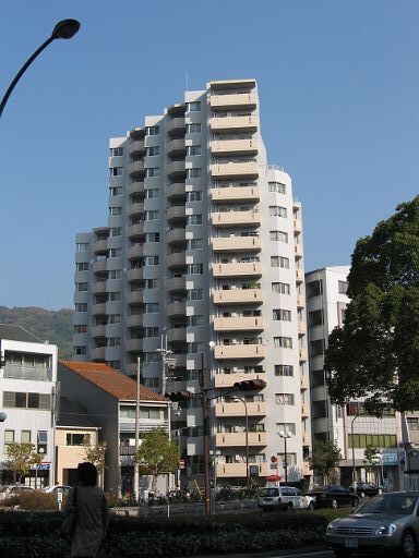 神戸市中央区中山手通の賃貸