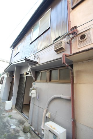 宝塚市花屋敷荘園の賃貸