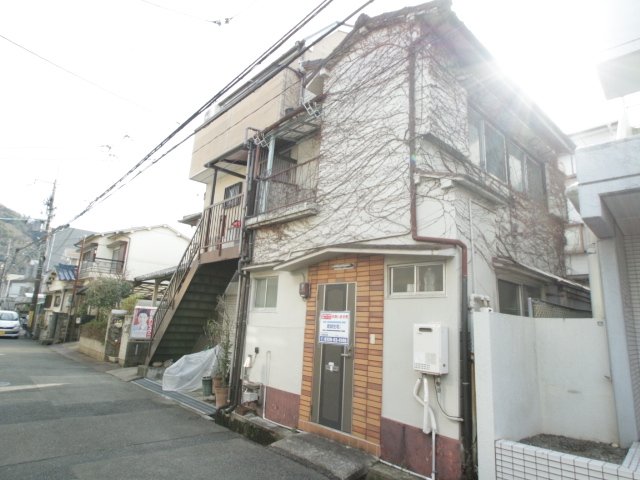 川西市美園町の賃貸