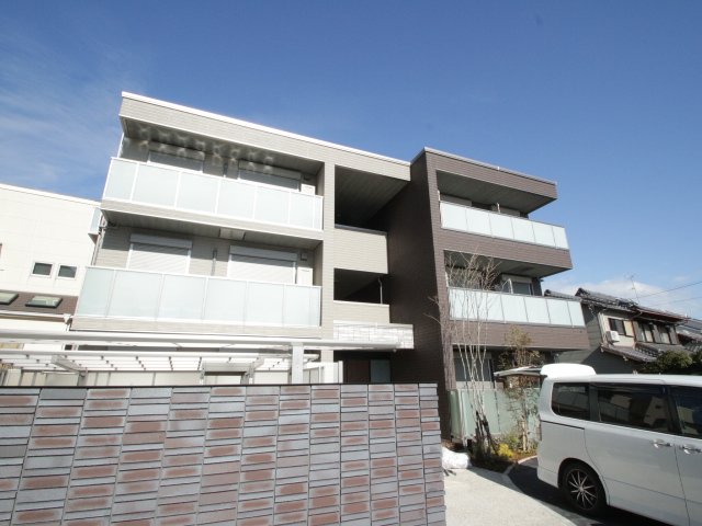 川西市久代の賃貸