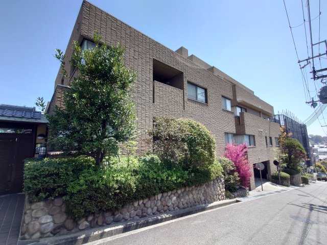 西宮市老松町の賃貸