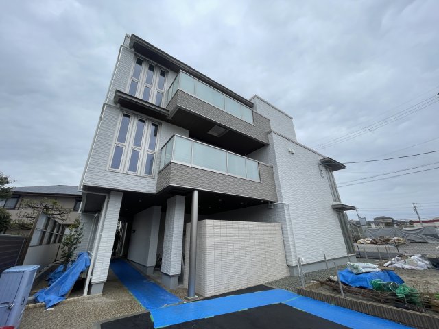西宮市上ケ原三番町の賃貸